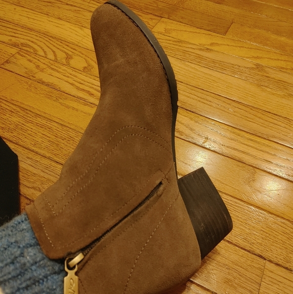 Naturalizer Collage Booties - Picture 2 of 12